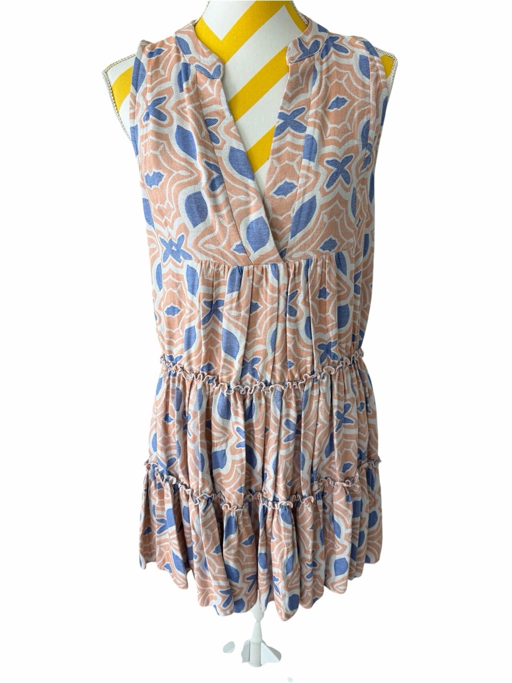 Sleeveless V-Neck Tiered Midi Dress in Peach and Blue Print
